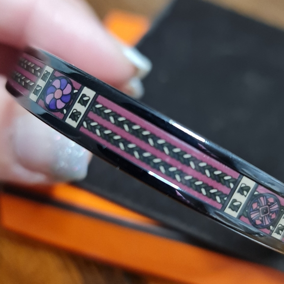 🚫Sold🚫🌺HERMES🌺 Burgundy LES RUBANS DU CHEVAL - Picture 13 of 16